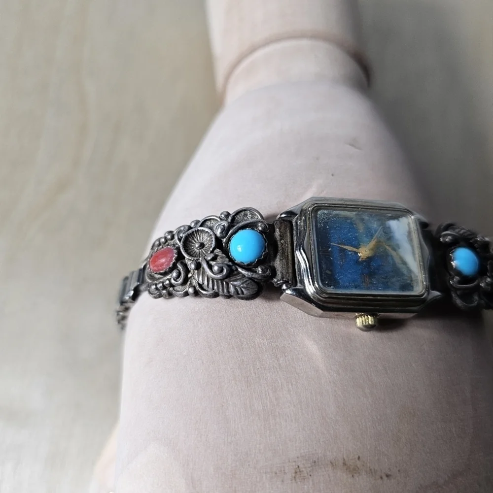 Navajo Sterling Silver STC Skyway Trading Co Turquoise/ Coral Native Runs